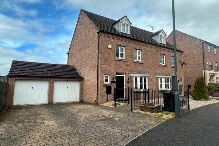 4 Bedroom Property To Rent In Cordelia Way, Derby, DE73