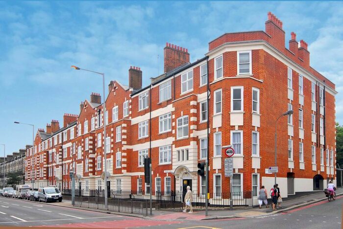 3 Bedroom Flat To Rent In Talgarth Road, Barons Court, London, W14