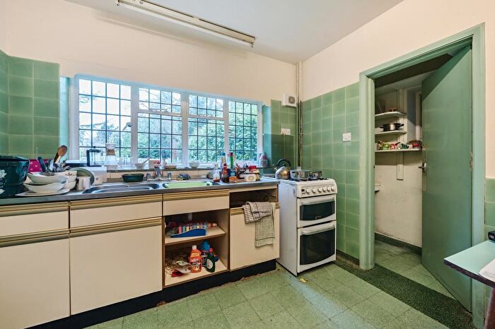 3 Bedroom Detached Bungalow For Sale In Headington, Oxford, OX3