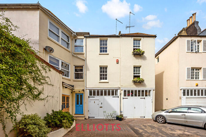 3 Bedroom Terraced House For Sale In Brunswick Mews, Hove, BN3