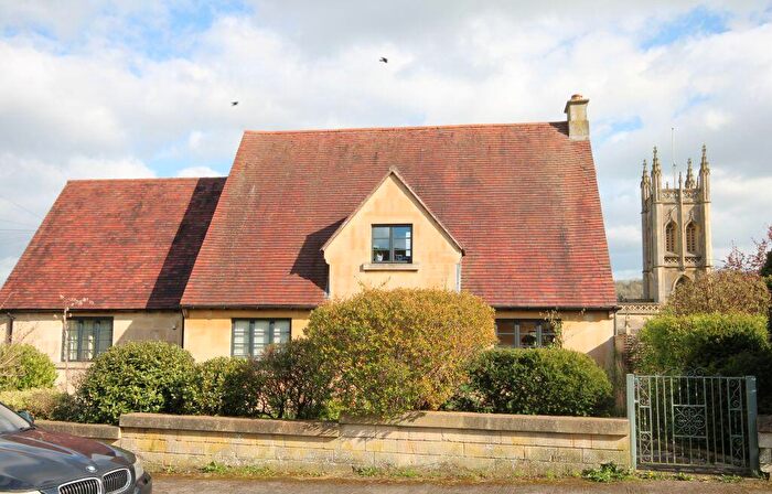 3 Bedroom Detached House For Sale In Dowding Road, Bath, BA1