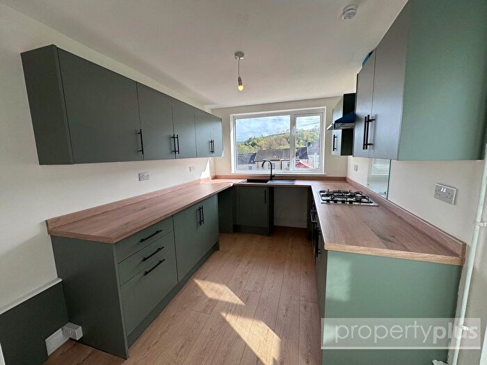 3 Bedroom Terraced House For Sale In Thomas Street, Tonypandy, Rhondda Cynon Taff, CF40