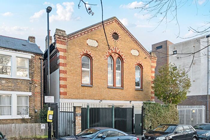 3 Bedroom Terraced House For Sale In Clyde Vale, London, SE23