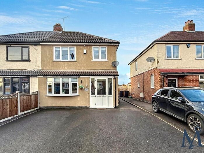 3 Bedroom Semi Detached House For Sale In Brooks Lane, Whitwick, Coalville, LE67