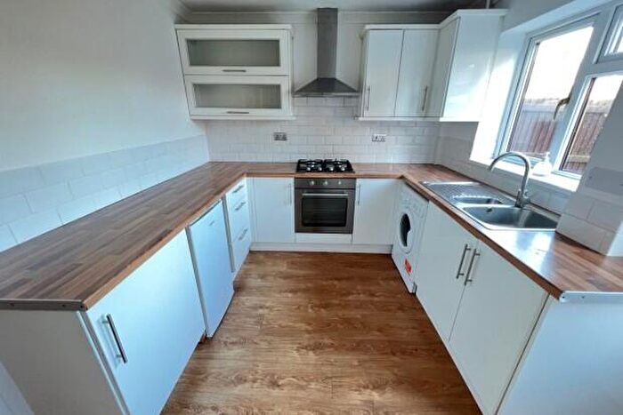 2 Bedroom Terraced House To Rent In Beresford Court Cardiff, CF24