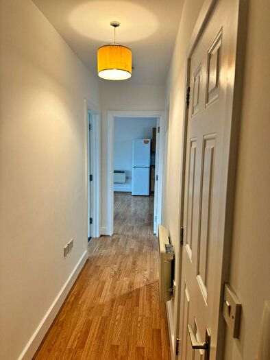 1 Bedroom Flat To Rent In Howardsgate, Welwyn Garden City, Hertfordshire, AL8