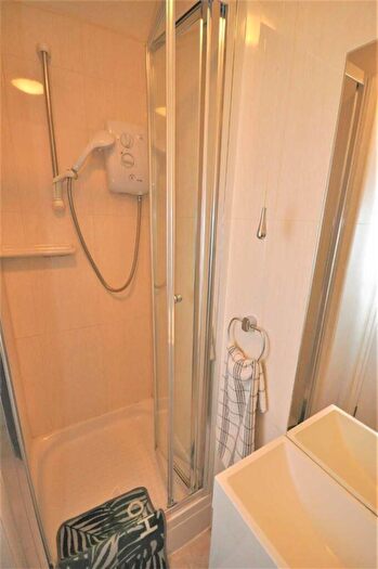 1 Bedroom Flat To Rent In Dale Street, Leamington Spa, CV32