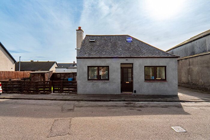 2 Bedroom End Terrace House For Sale In Joss Street, Invergordon, IV18