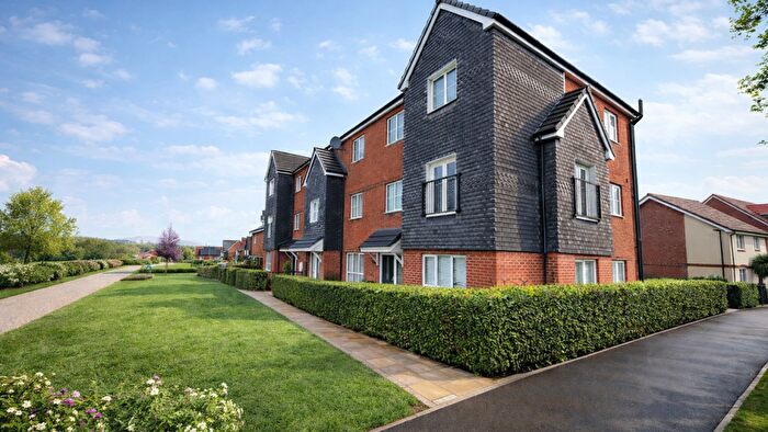 2 Bedroom Flat For Sale In Candytuft Way, Didcot, OX11