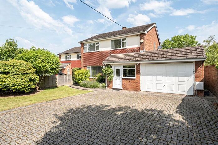 4 Bedroom Detached House For Sale In Pack Lane, Basingstoke, RG22