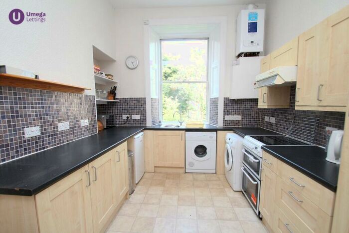 3 Bedroom Flat To Rent In Marchmont Crescent, Marchmont, Edinburgh, EH9