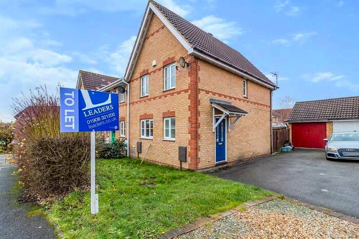 3 Bedroom End Of Terrace House To Rent In Bardsey Court, Monkston, MK10