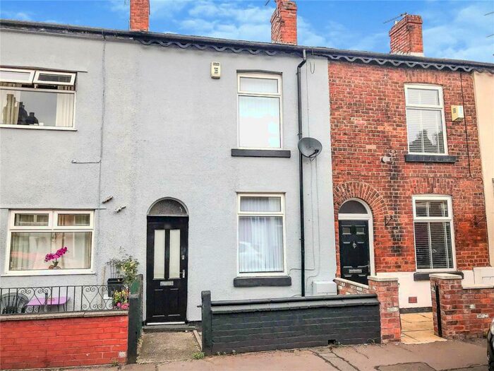 2 Bedroom Terraced House To Rent In Stapleton Street, Salford, M6