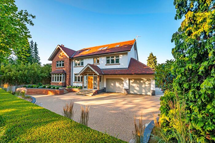 6 Bedroom Detached House For Sale In Egerton Road, Woodthorpe, NG5