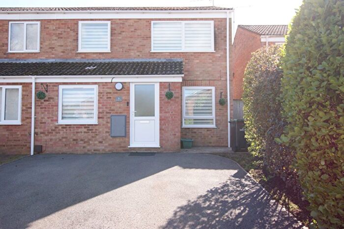 4 Bedroom Semi-Detached House For Sale In Coventry Close, Corfe Mullen, Wimborne, BH21