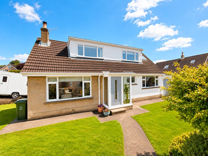 3 Bedroom Detached House For Sale In Hawthorn Avenue, Brookhouse, Lancaster, LA2