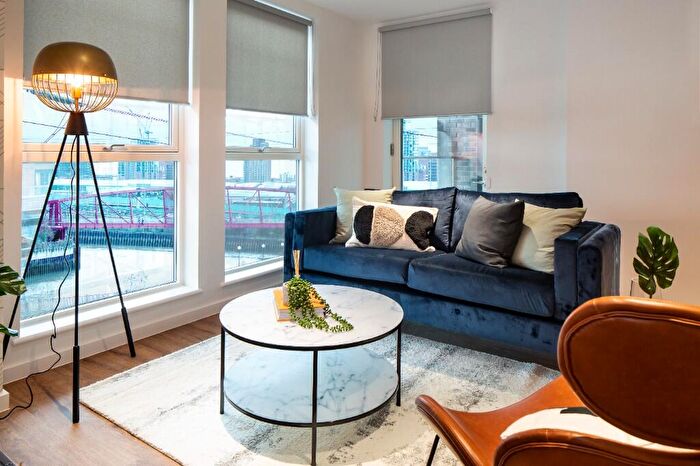 2 Bedroom Apartment To Rent In Silvertown Way, London, E16