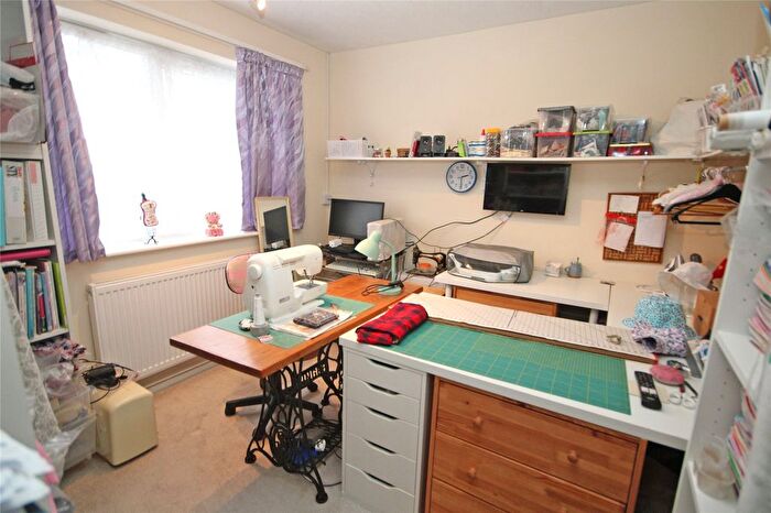 3 Bedroom Bungalow For Sale In Hatfield Court, New Milton, Hampshire, BH25