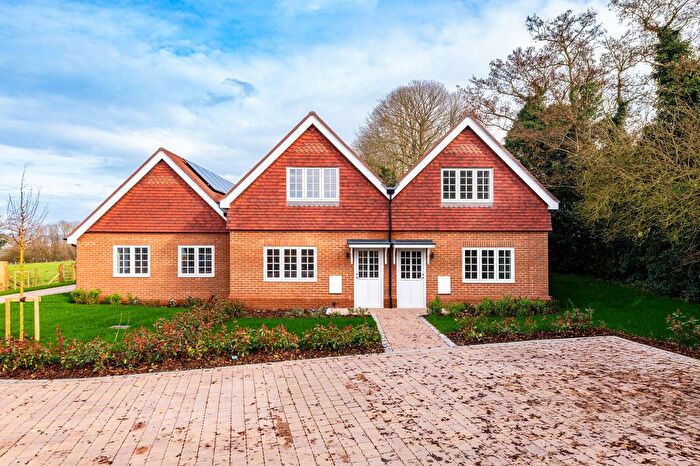 2 Bedroom Terraced House For Sale In Charlton Lane, West Farleigh, Maidstone, ME15