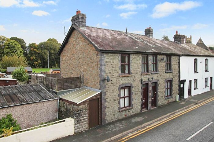 3 Bedroom Town House For Sale In Church Street, Builth Wells, LD2
