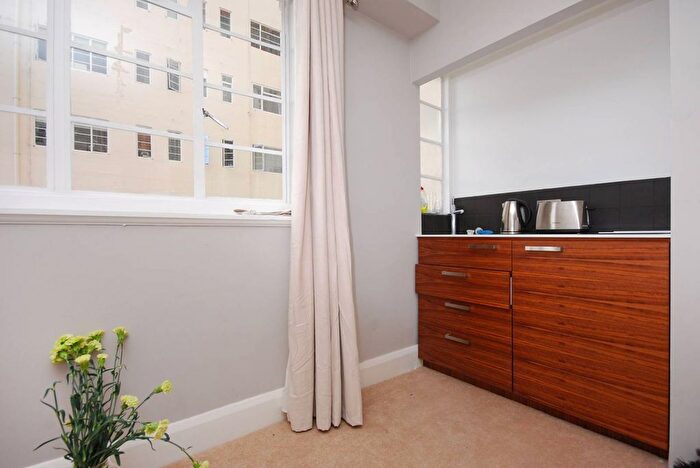 Studio To Rent In Sloane Avenue, Chelsea, London, SW3