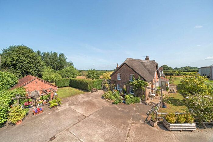 4 Bedroom Detached House For Sale In Bagber, Sturminster Newton, DT10