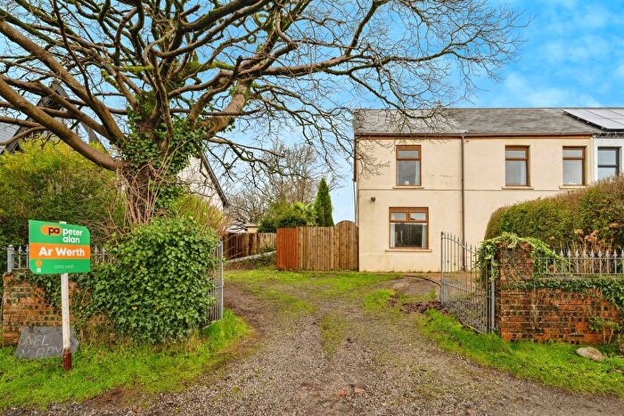 4 Bedroom Semi Detached House For Sale In Mynydd Bach Y Glo, Waunarlwydd, Swansea, SA5