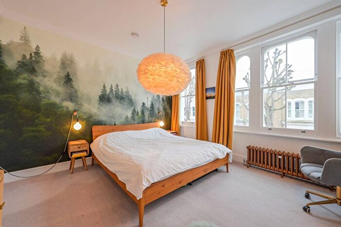 4 Bedroom End Terrace House To Rent In Antill Road, Bow, London, E3