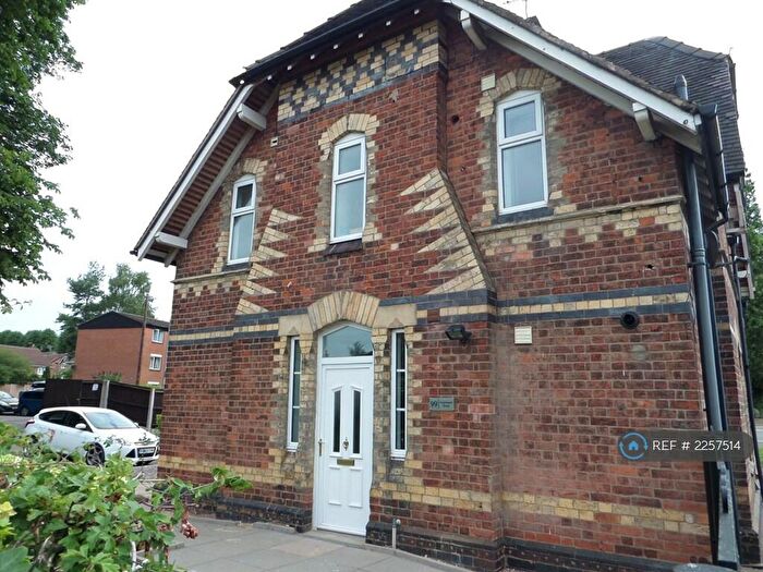 3 Bedroom Semi-Detached House To Rent In Weston Road, Stafford, ST16