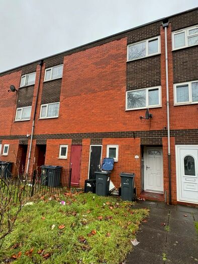 3 Bedroom Town House To Rent In Icknield Port Road, Birmingham, B16