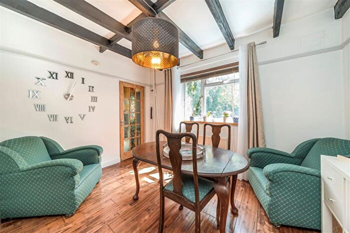 4 Bedroom Property To Rent In Westhorne Avenue, Eltham, SE9