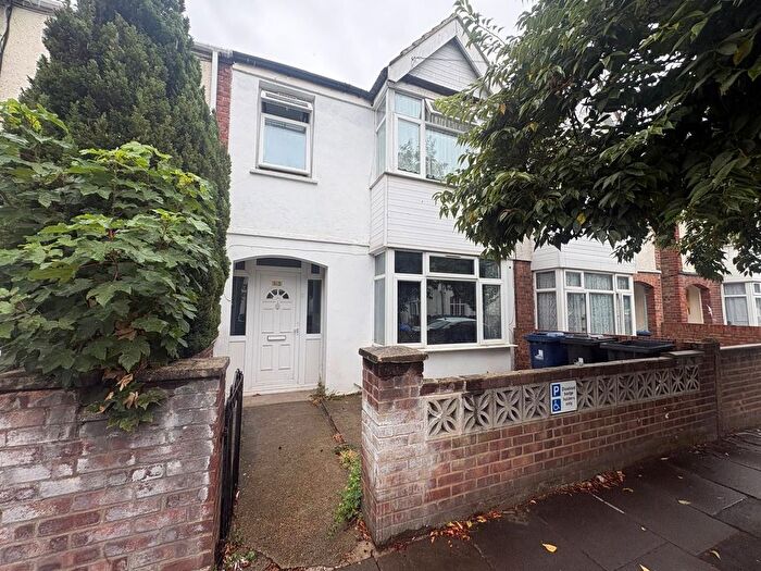 4 Bedroom Terraced House For Sale In Hambrough Road, Southall, UB1