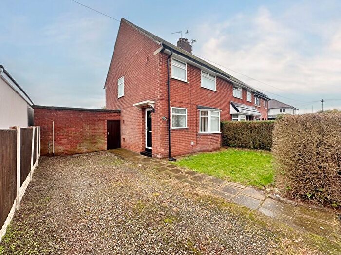 3 Bedroom Semi-Detached House For Sale In Kings Drive, Thingwall, Wirral, CH61
