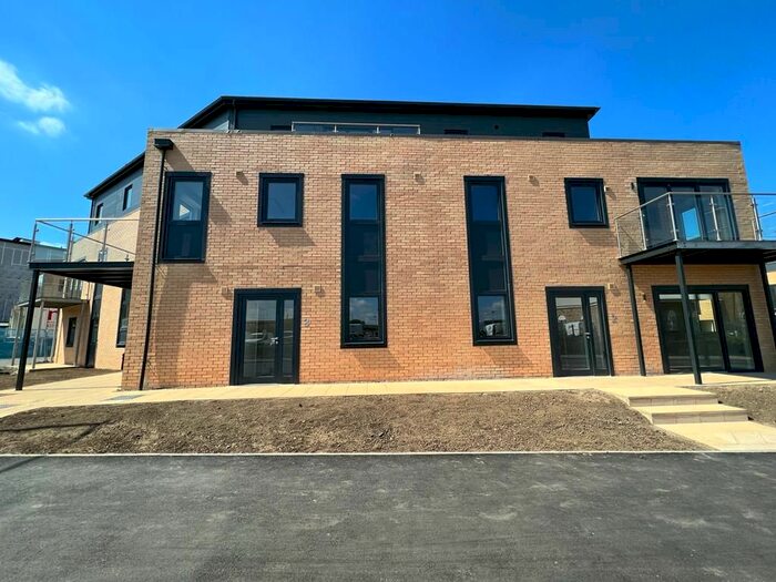 1 Bedroom Flat To Rent In Newtown Road, Ashford, TN24