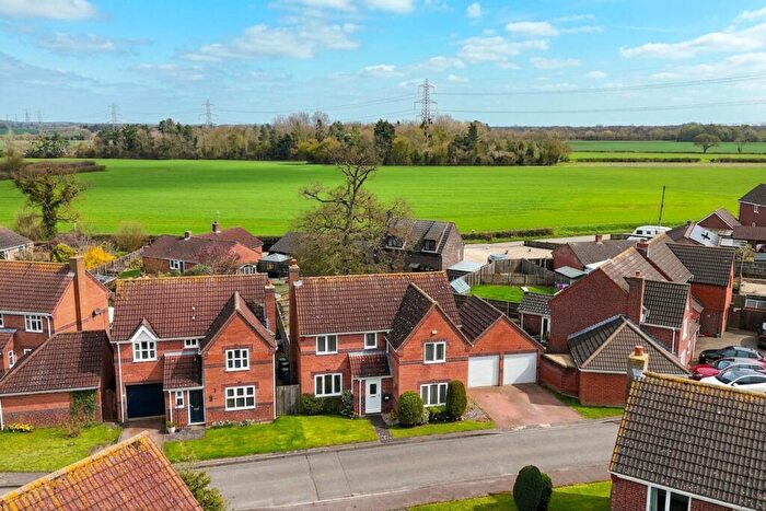 4 Bedroom Detached House For Sale In Potters Crescent, Great Moulton, Norwich, NR15