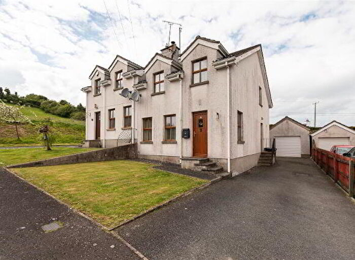 3 Bedroom Semi-Detached House For Sale In The Grove, Ballynahinch, BT24