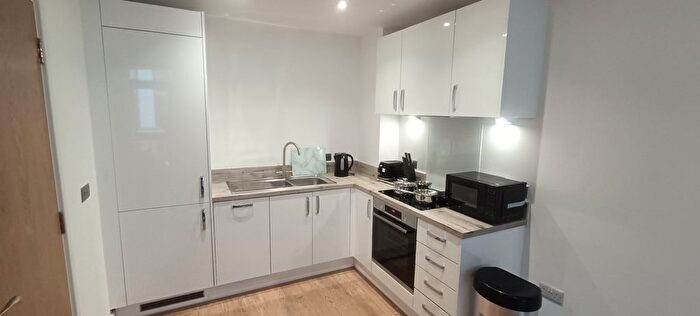 1 Bedroom Flat To Rent In Grapnel Apartment B, Furness Quay, M50