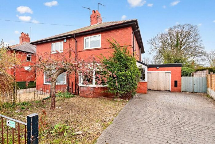 3 Bedroom Semi Detached House For Sale In St. Johns Road, Harrogate, HG1