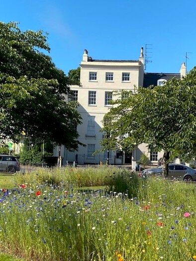 1 Bedroom Flat To Rent In Flat, High Street, Cheltenham, GL50