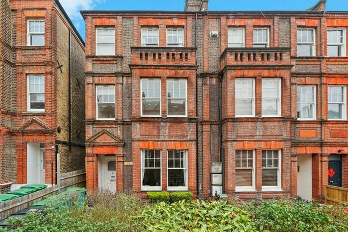 Studio To Rent In Goldhurst Terrace, West Hampstead, London, NW6