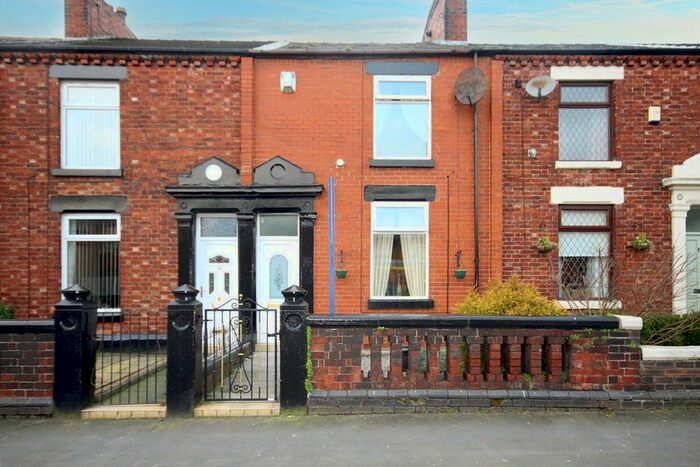 3 Bedroom Terraced House To Rent In Boundary Road, St Helens, WA10