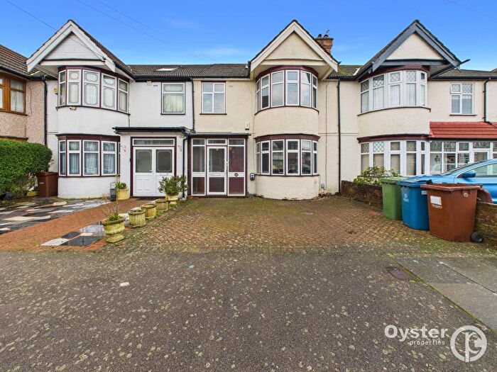 4 Bedroom Terraced House To Rent In Shooters Avenue, Harrow, HA3