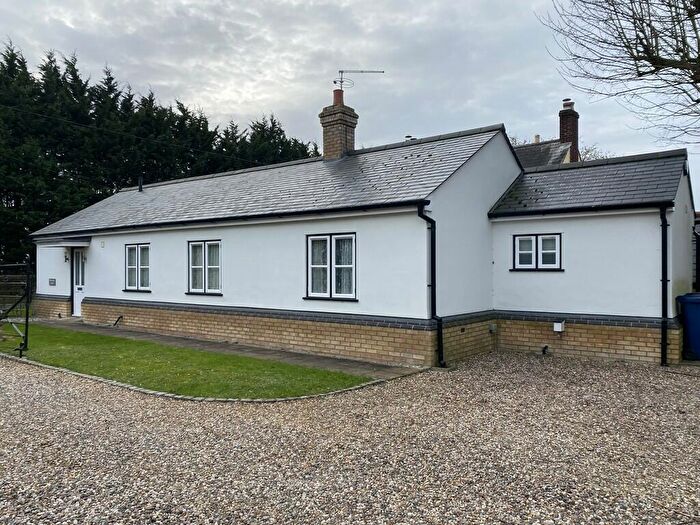 2 Bedroom Detached Bungalow To Rent In Brook Road, Bassingbourn, SG8