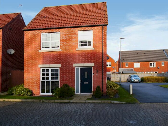3 Bedroom Detached House For Sale In Red Pine Close, Clowne, Chesterfield, S43