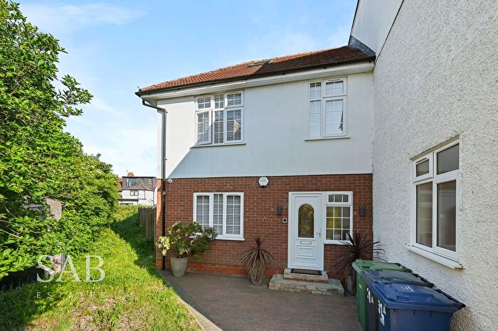 4 Bedroom End Terrace House To Rent In St. Ursula Road, Southall, UB1