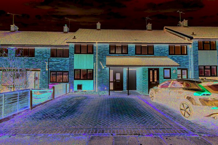 3 Bedroom Terraced House To Rent In The Hatherley, Basildon, SS14