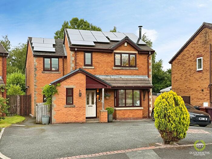 4 Bedroom Detached House For Sale In Berwick Drive, Burnley, BB12