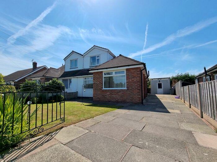 3 Bedroom Semi-Detached Bungalow For Sale In Mere Brow Lane, Mere Brow, Preston, PR4