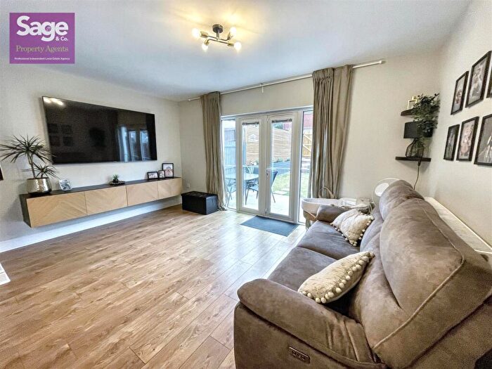 3 Bedroom End Of Terrace House For Sale In High Trees, Risca, NP11