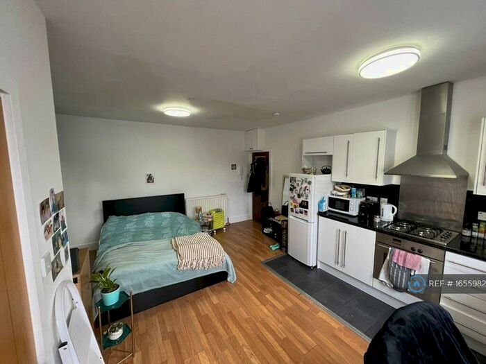 Studio To Rent In Priory Road, London, NW6